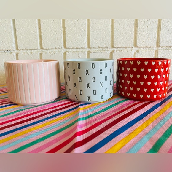 Love Mugs! (6 stackable mugs!) - Picture 10 of 10